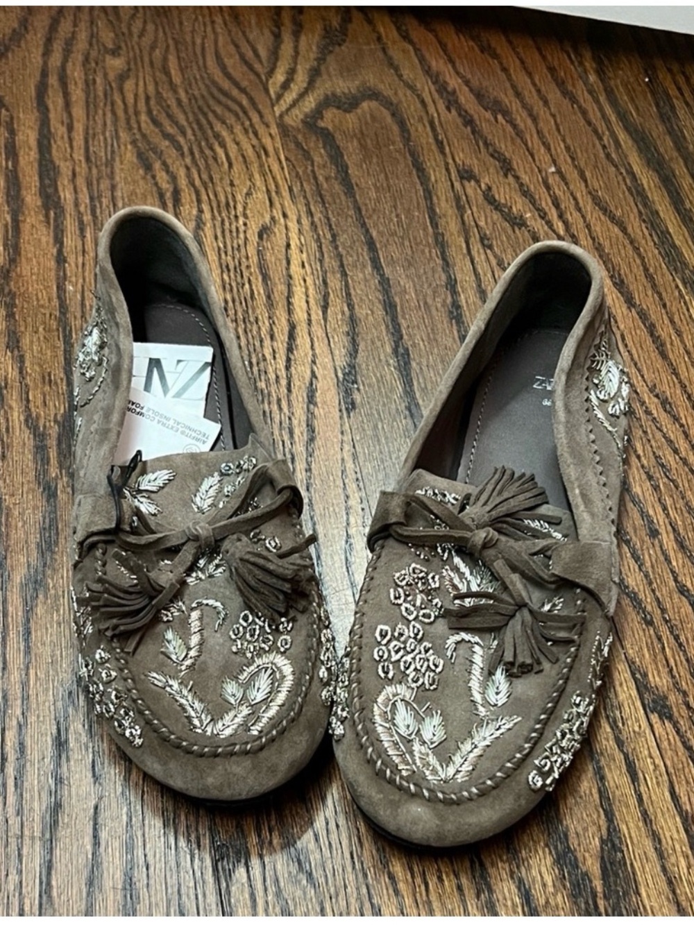 Embroidered Brown Tassel Moccasin Loafers